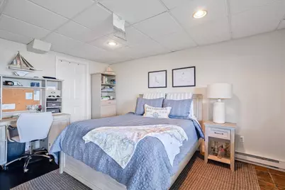 90 Macomber Lane, Portsmouth, RI 02871 - Photo 27