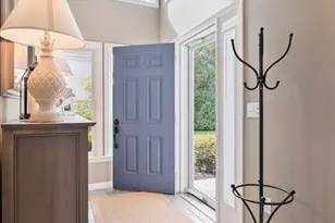 90 Macomber Ln, Portsmouth, RI 02871 - Photo 9