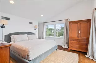 90 Macomber Ln, Portsmouth, RI 02871 - Photo 17