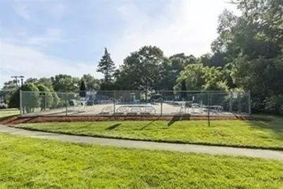 9 Walker Rd #4, North Andover, MA 01845 - Photo 17