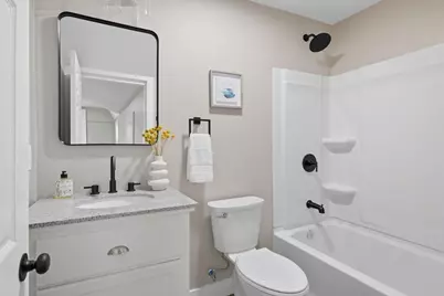 56 Marshall St, Springfield, MA 01109 - Photo 13