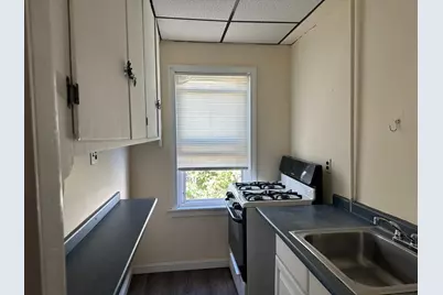 26 Marchand St #2, Fall River, MA 02723 - Photo 3