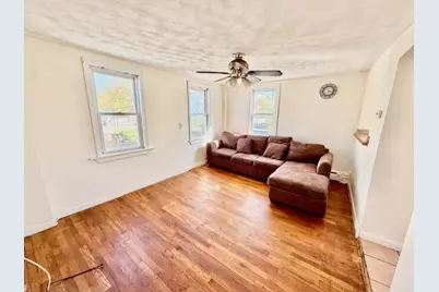 14 Amity #2, Lynn, MA 01902 - Photo 3