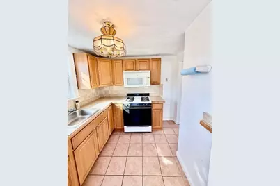 14 Amity #2, Lynn, MA 01902 - Photo 9