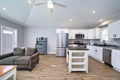 340 Vale St, Fall River, MA 02724 - Photo 11