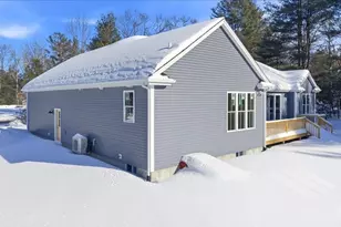 99 Maple St, Douglas, MA 01516 - Photo 21