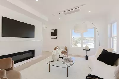 9 Trout Ave, Medford, MA 02155 - Photo 3