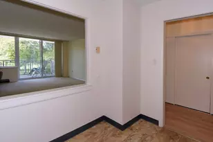 80 Salisbury St, Worcester, MA 01609 - Photo 9