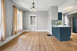 43 Robinson St, Boston, MA 02122 - Photo 7