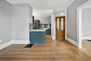 43 Robinson St, Boston, MA 02122 - Photo 9