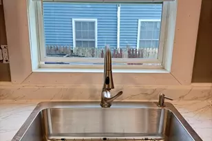 111 Marlborough St, Springfield, MA 01109 - Photo 5