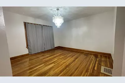 13 Whitman St #B, Boston, MA 02124 - Photo 5