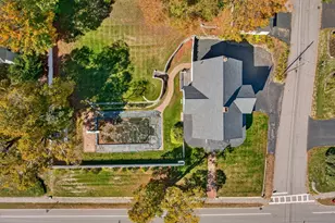 84 E Broadway, Derry, NH 03038 - Photo 9