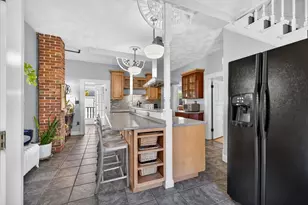 84 E Broadway, Derry, NH 03038 - Photo 13