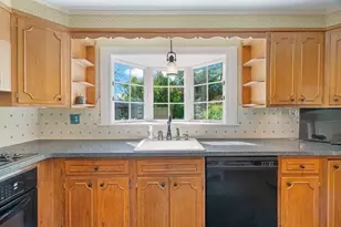 646 Cambridge Tpke, Concord, MA 01742 - Photo 9