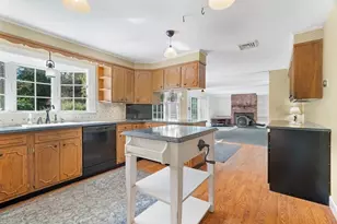 646 Cambridge Tpke, Concord, MA 01742 - Photo 11