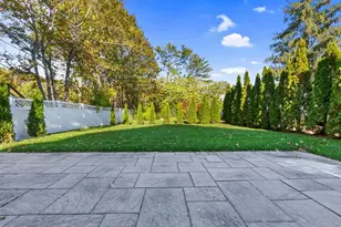 56 Summer St, Manchester by the Sea, MA 01944 - Photo 39