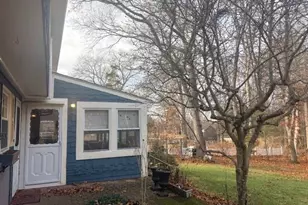 37 Simpson Ln, Freetown, MA 02702 - Photo 15