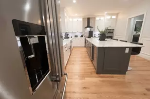 6 Rivendell Ln, Millis, MA 02054 - Photo 9