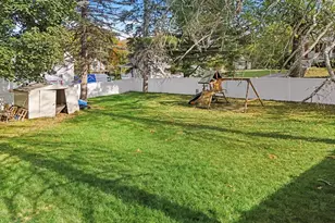 20 Pleasantview Ave, Fitchburg, MA 01420 - Photo 7