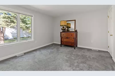 18 Executive Drive #18, Mashpee, MA 02649 - Photo 13