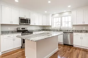 579 Summit St, Fall River, MA 02724 - Photo 1