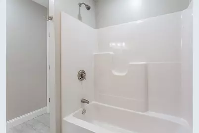 579 Summit St #3, Fall River, MA 02724 - Photo 21