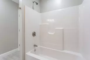 579 Summit St, Fall River, MA 02724 - Photo 21