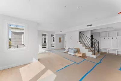 595 Broadway #202, Somerville, MA 02145 - Photo 17