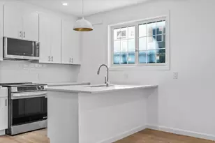 172 Lexington Ave, Cambridge, MA 02138 - Photo 3