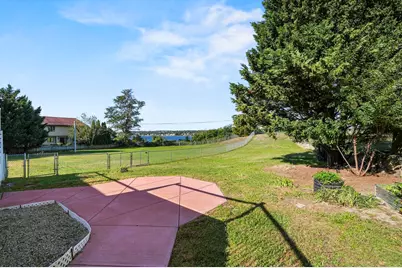 3896 N Main St, Fall River, MA 02720 - Photo 31