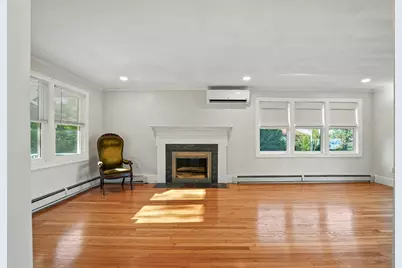 3896 N Main St, Fall River, MA 02720 - Photo 7