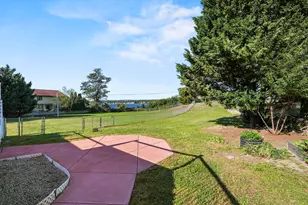 3896 N Main St, Fall River, MA 02720 - Photo 31