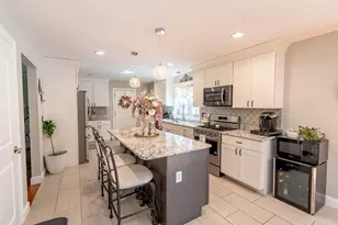 264 Collins Corner Rd, Dartmouth, MA 02747 - Photo 9