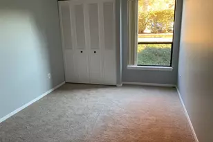 14 Shrewsbury Green Dr, Shrewsbury, MA 01545 - Photo 5