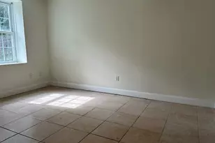 982 Plainfield St, Johnston, RI 02919 - Photo 9