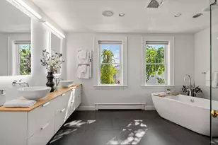 64 Walker St, Boston, MA 02129 - Photo 19