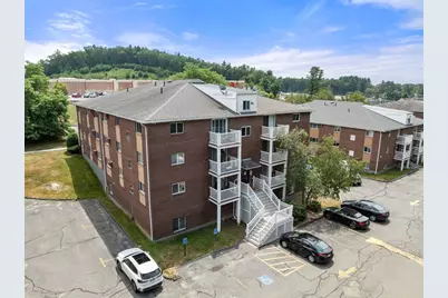 596 Boston Post Rd E #13, Marlborough, MA 01752 - Photo 9