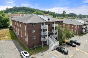 596 Boston Post Rd E, Marlborough, MA 01752 - Photo 9