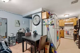 688 Boston Post Rd E, Marlborough, MA 01752 - Photo 7