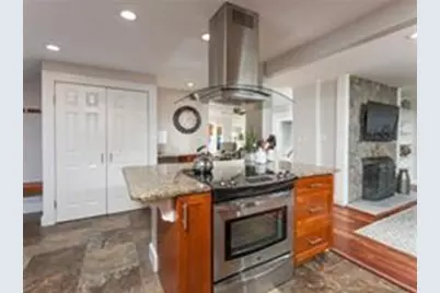 140 Elm Street #2, Andover, MA 01810 - Photo 5