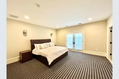 458 Heath St, Brookline, MA 02467 - Photo 25