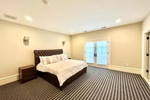 458 Heath St, Brookline, MA 02467 - Photo 25