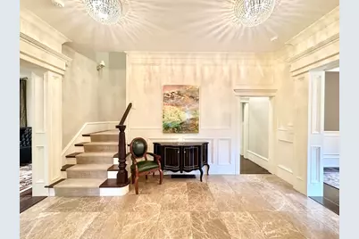 458 Heath St, Brookline, MA 02467 - Photo 5