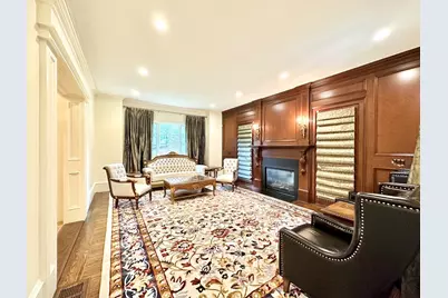 458 Heath St, Brookline, MA 02467 - Photo 7