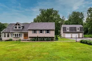 43 Tower Hill Rd, Brimfield, MA 01010 - Photo 1