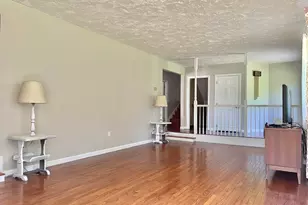 43 Tower Hill Rd, Brimfield, MA 01010 - Photo 11