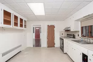 68 Apthorp, Quincy, MA 02170 - Photo 13