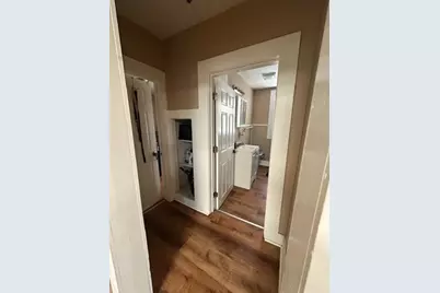 36-38 Greenacre Sq #3, Springfield, MA 01105 - Photo 7