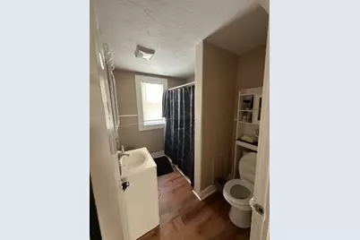 36-38 Greenacre Sq #3, Springfield, MA 01105 - Photo 5